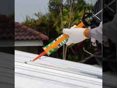 Wysokiej stabilności silikonowy neutralny klejek szklany dostosowany do płyty stalowej z tworzyw sztucznych